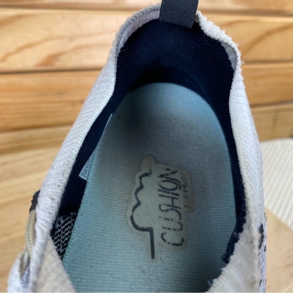 Brooks Glycerin StealthFit GTS 20 1203711B163 Womens 10.5 US Mesh Sneakers Shoes - Picture 8 of 12